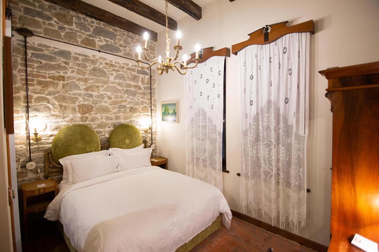 Hotell Ebel Pool &